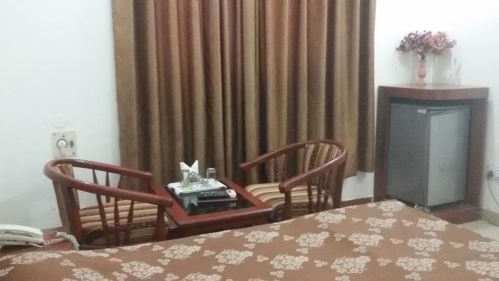 Hotel Sunrise Inn Lucknow Eksteriør billede